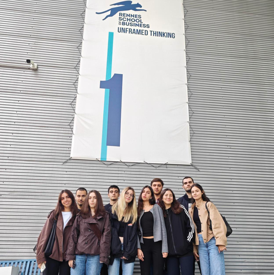 CSB-ის და რენის ბიზნესის სკოლის ერთობლივი 3 წლიანი ბიზნესის ადმინისტრირების საბაკალავრო პროგრამის სტუდენტები საფრანგეთში, რენში იმყოფებიან
